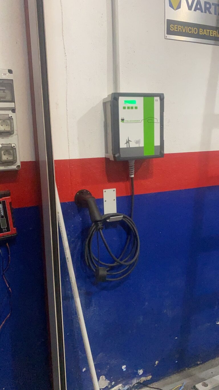 2565 FOTOS RECIBIDAS EMAILS 3 768x1365