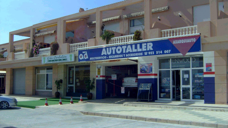 Taller y Grúas Axarquiauto, S.L.